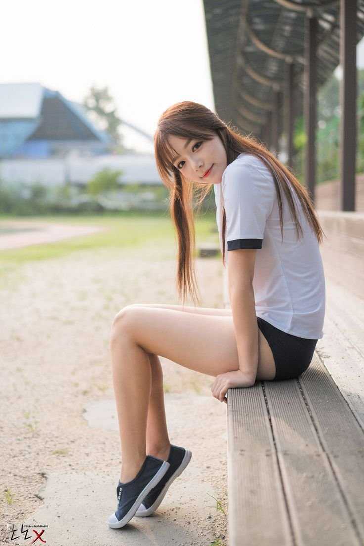 Японские красавицы в купальниках