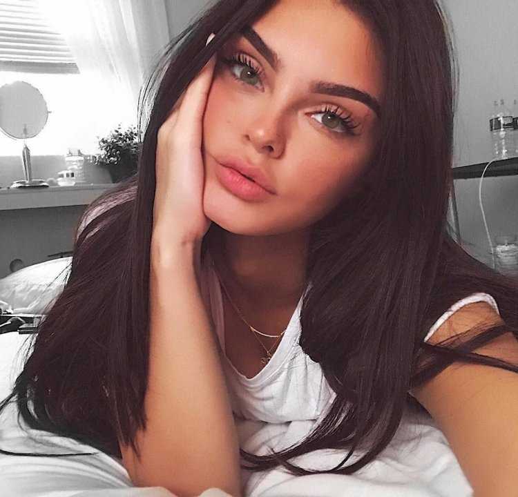 Красивая женщина Инстаграм