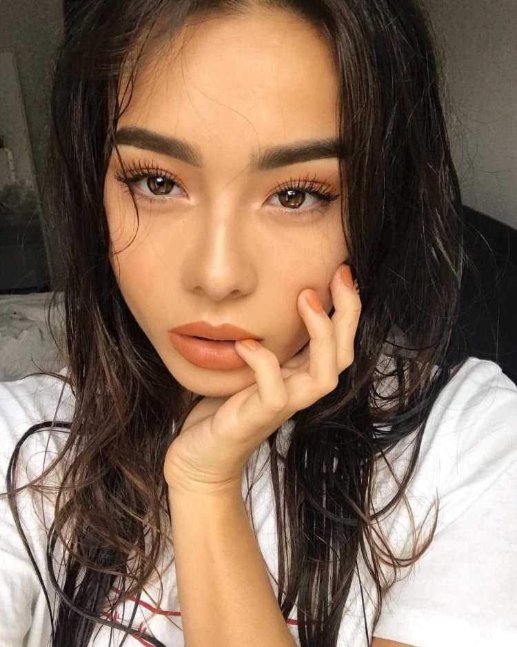 Алина Байтенова