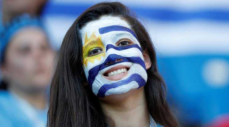 Уругвайские болельщицы