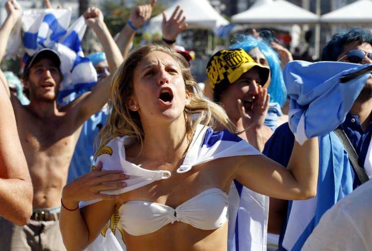 Болельщицы Уругвая