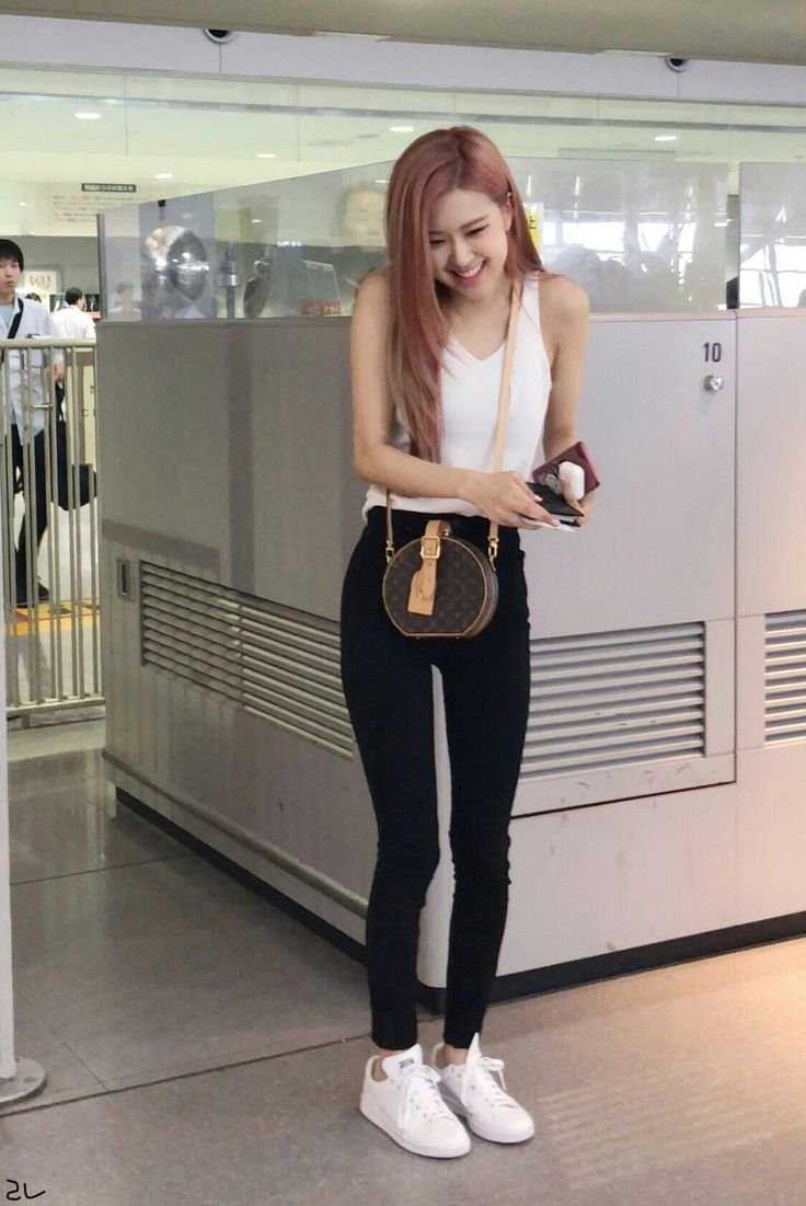 Розе Блэк Пинк фигура