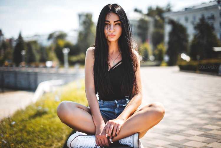 Русские девушки брюнетки