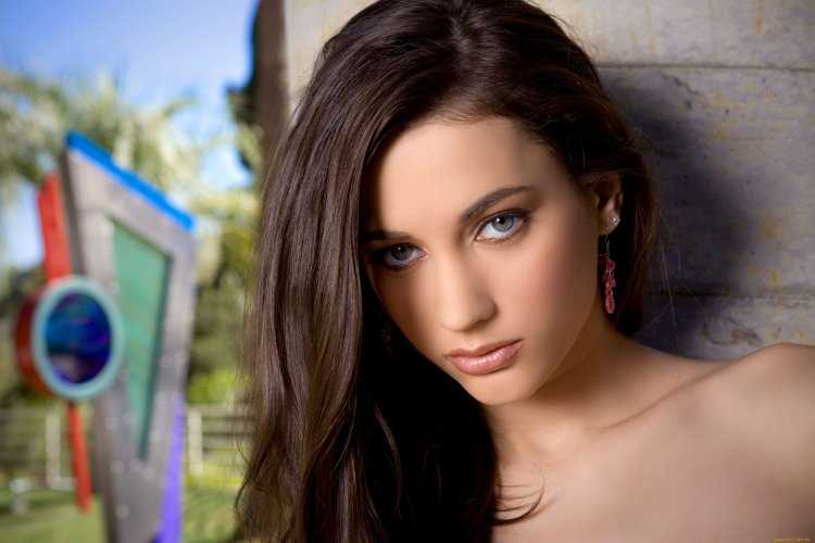 Георгия Джонс модель