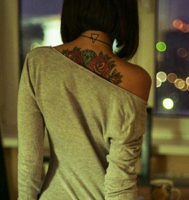 Высокие брюнетки с каре52