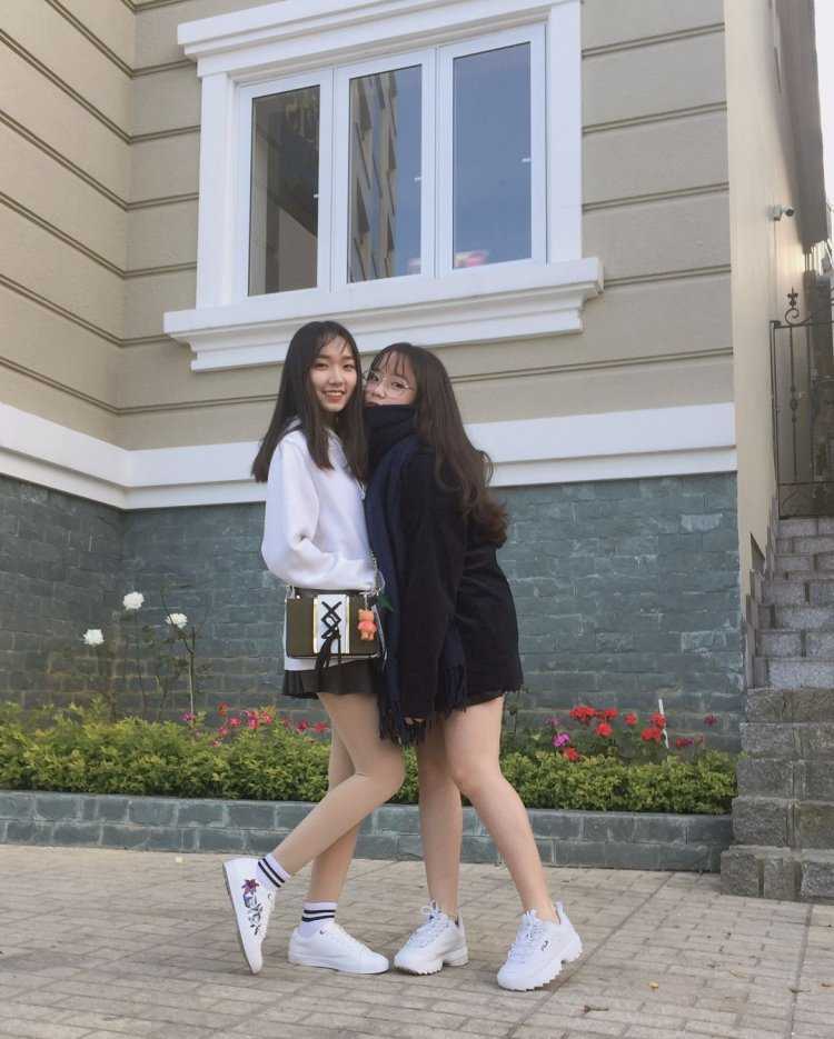 Корейские девушки подруги