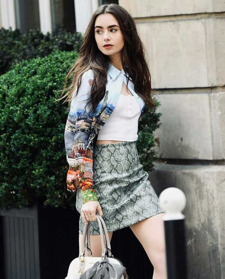 Дженнифер Энистон ноги