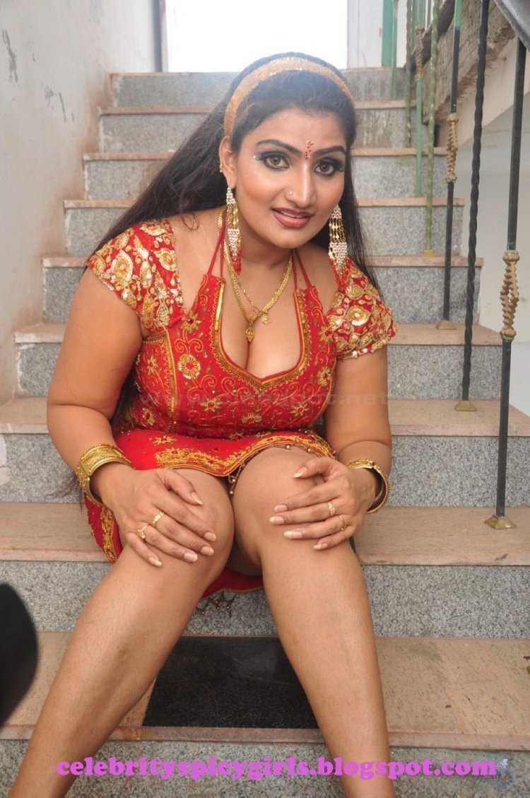 Взрослые женщины Индии