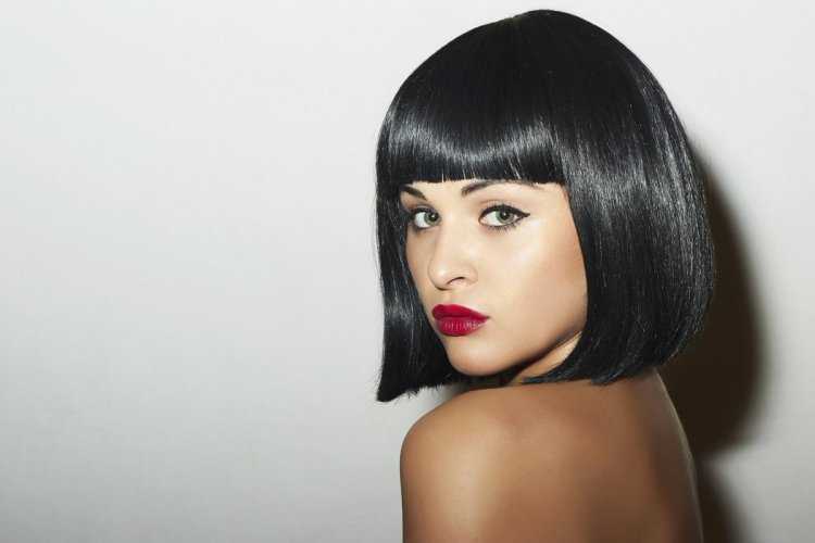 Каре с челкой филированное