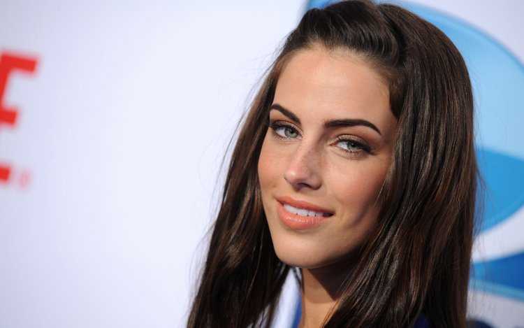 Джессика Лаундс 2005