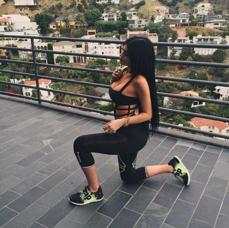 Кайли Дженнер спорт