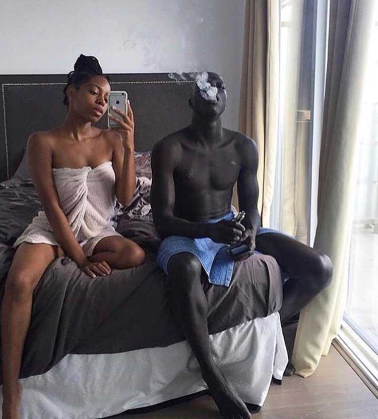 Негритянка и белый мужчина