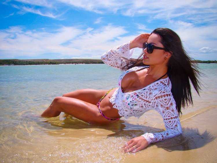 Фитнес-модель Fernanda Davila