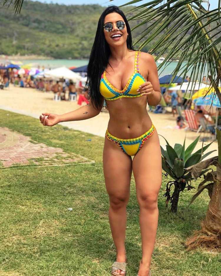 Джессика Бразил