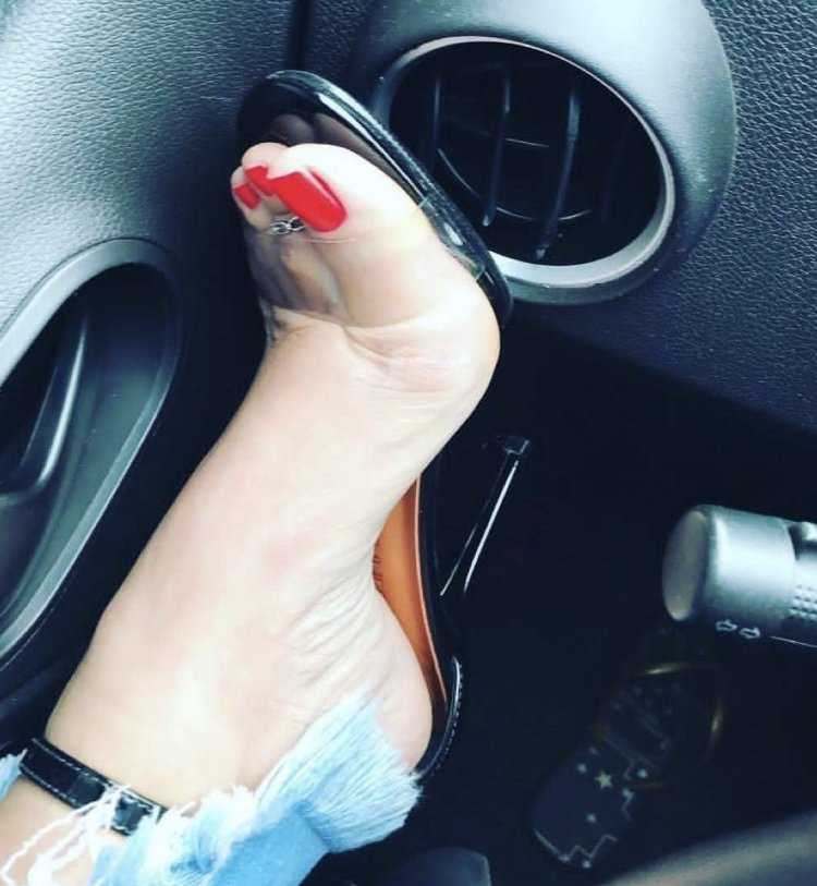 Шпилька в машине