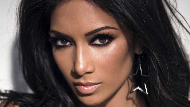 Николь Шерзингер