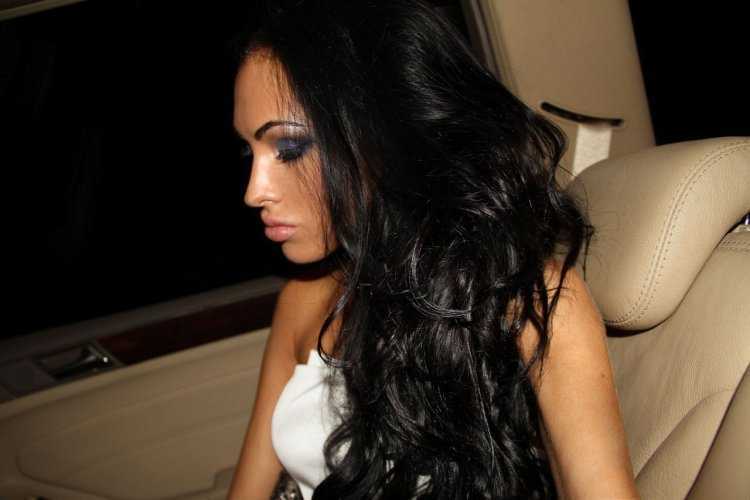 Олеся Малинская со спины