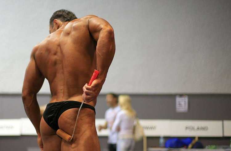 Бодибилдеры перед выступлением