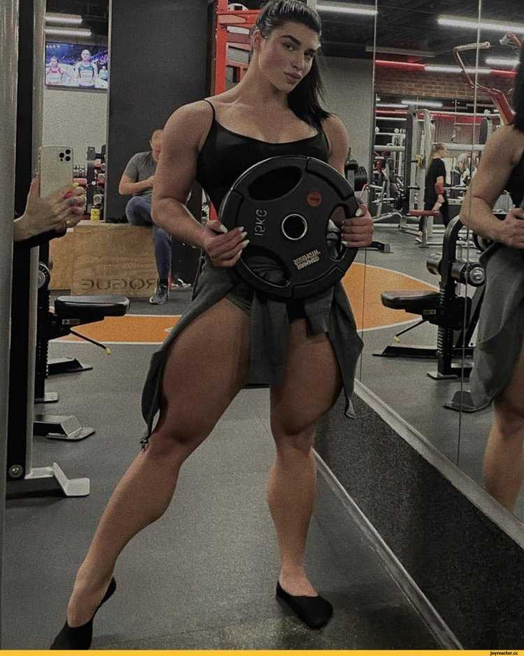 Спортивные девушки