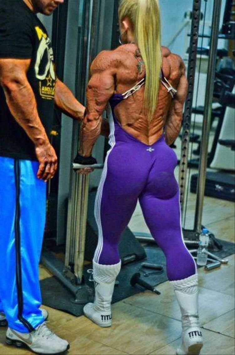 Перекаченные ягодицы