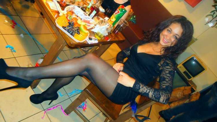 Девушки в нейлоне из соц сетей