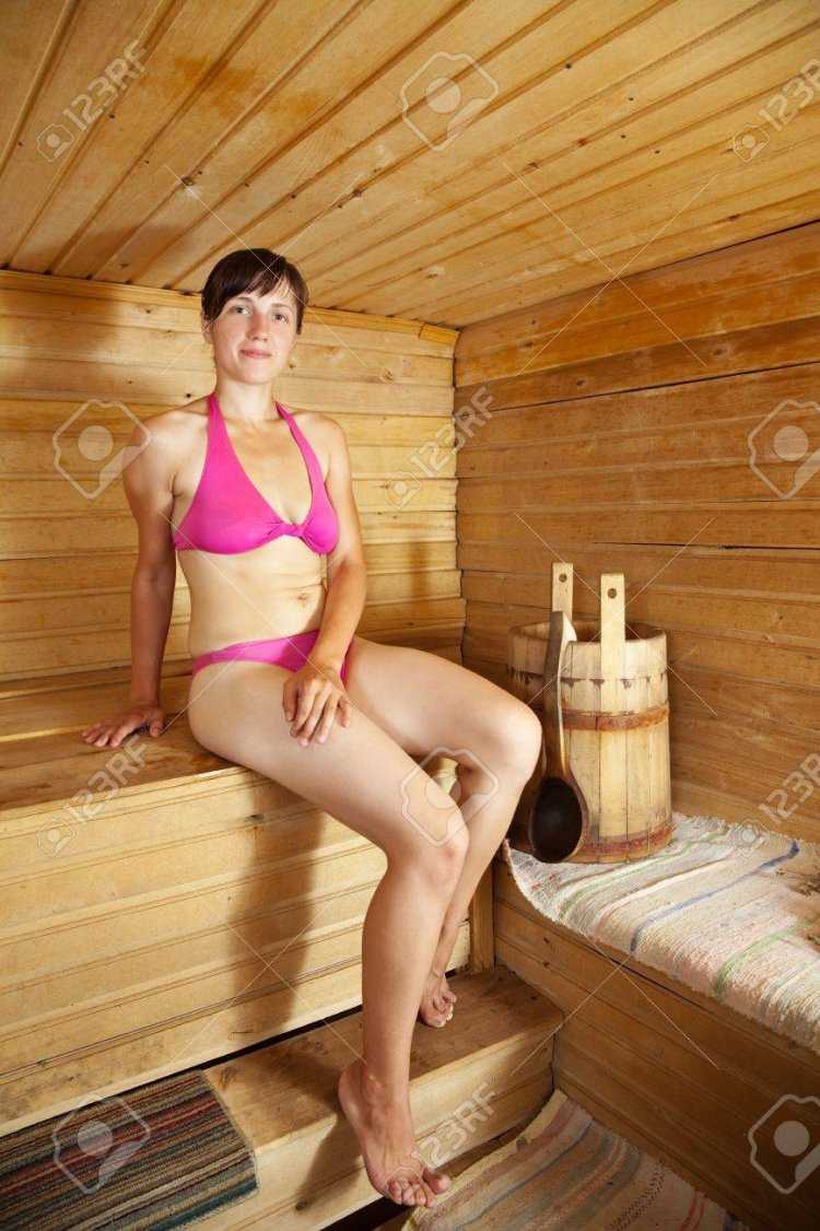 Обычные девушки в бане