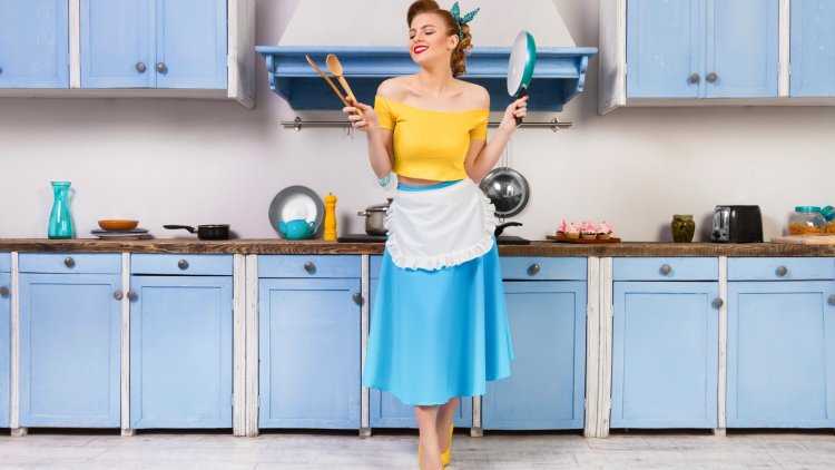 Жопастая домохозяйка41