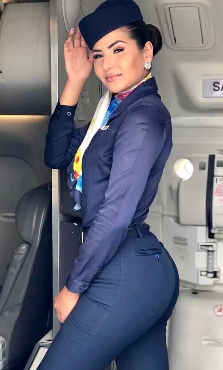 Claire Castel бортпроводница