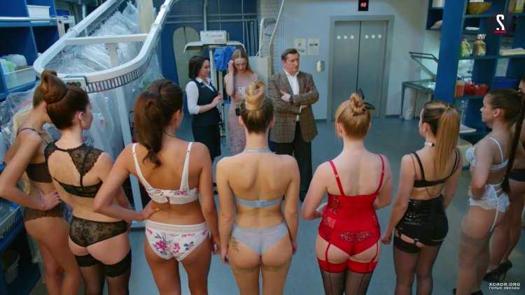 Мила Сивацкая в Нижнем белье Гранд Лион