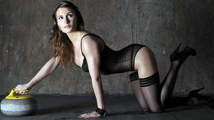 Анна Сидорова керлинг