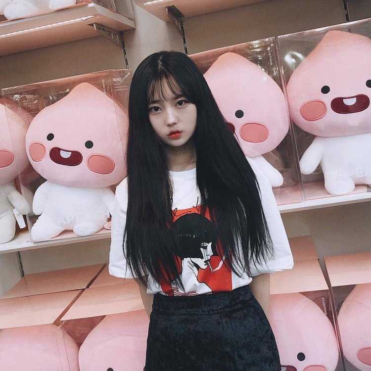 Кореянка милая без лица