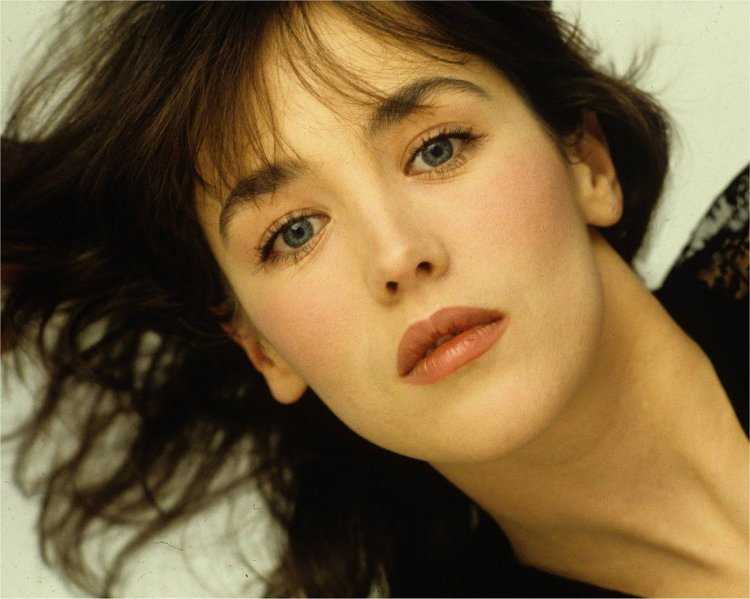 Изабель Аджани подземка