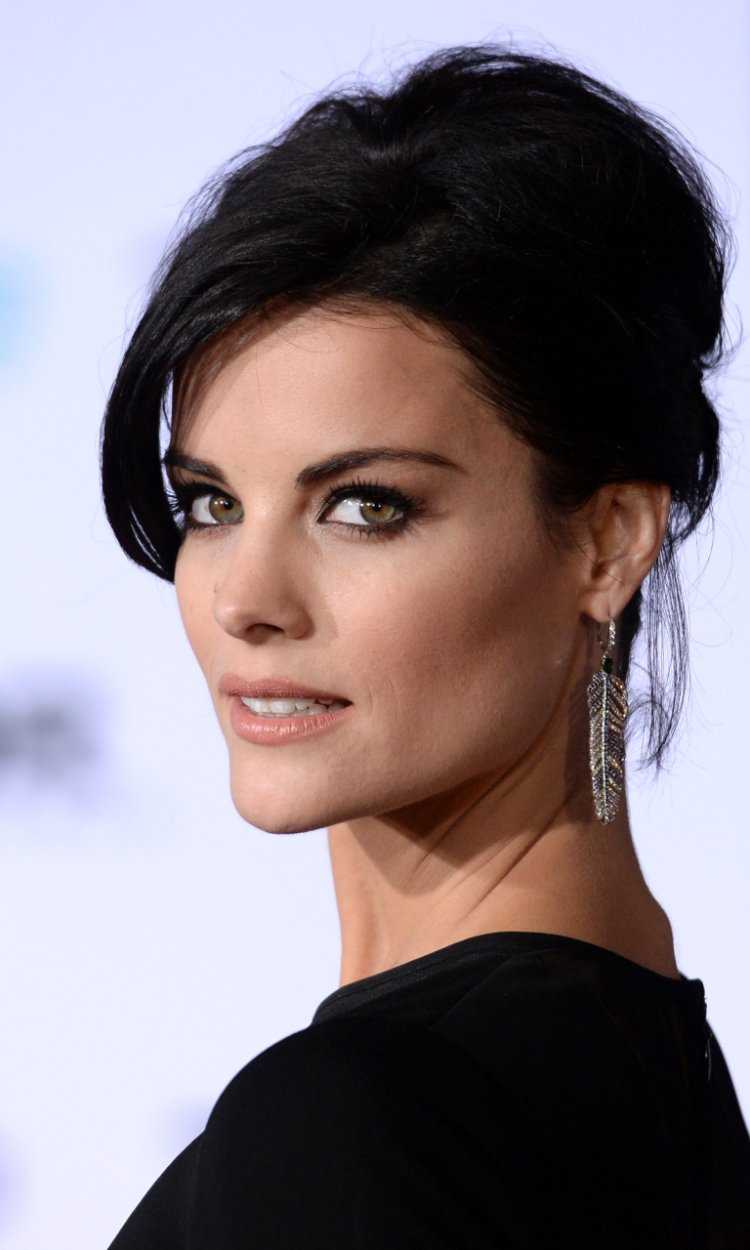 Джейми Александер актриса