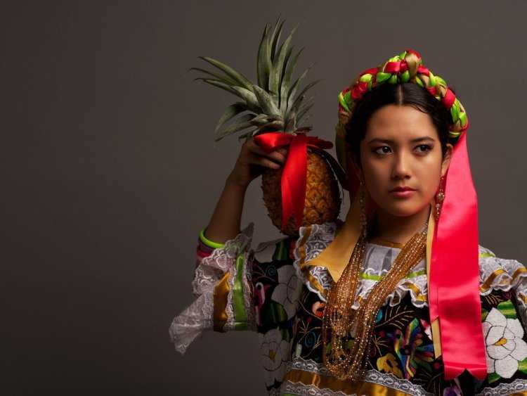 Ацтекская девушка