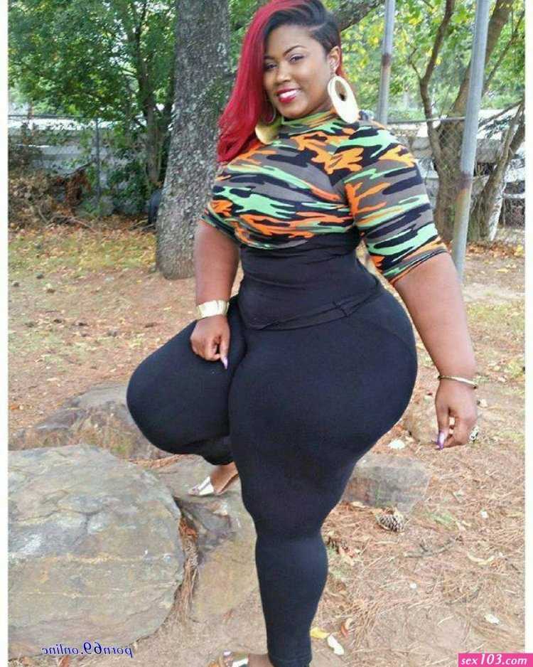 Задницы африканских баб