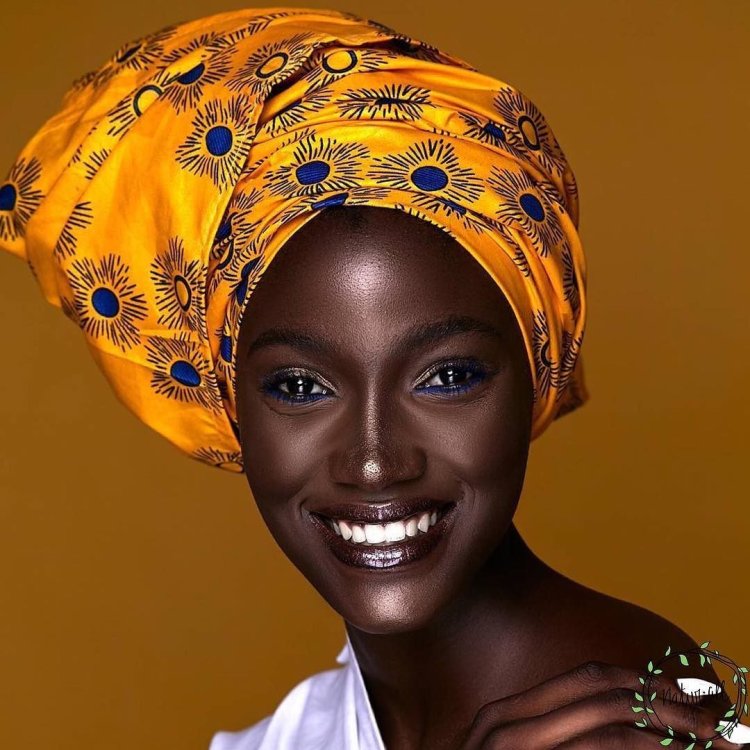 Эбони Кларк модель транс