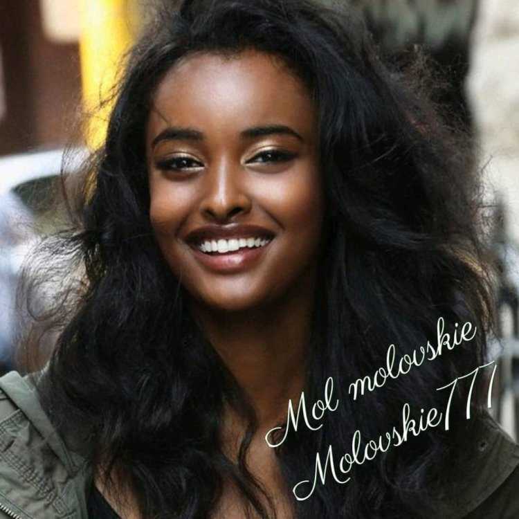 Темнокожие девушки