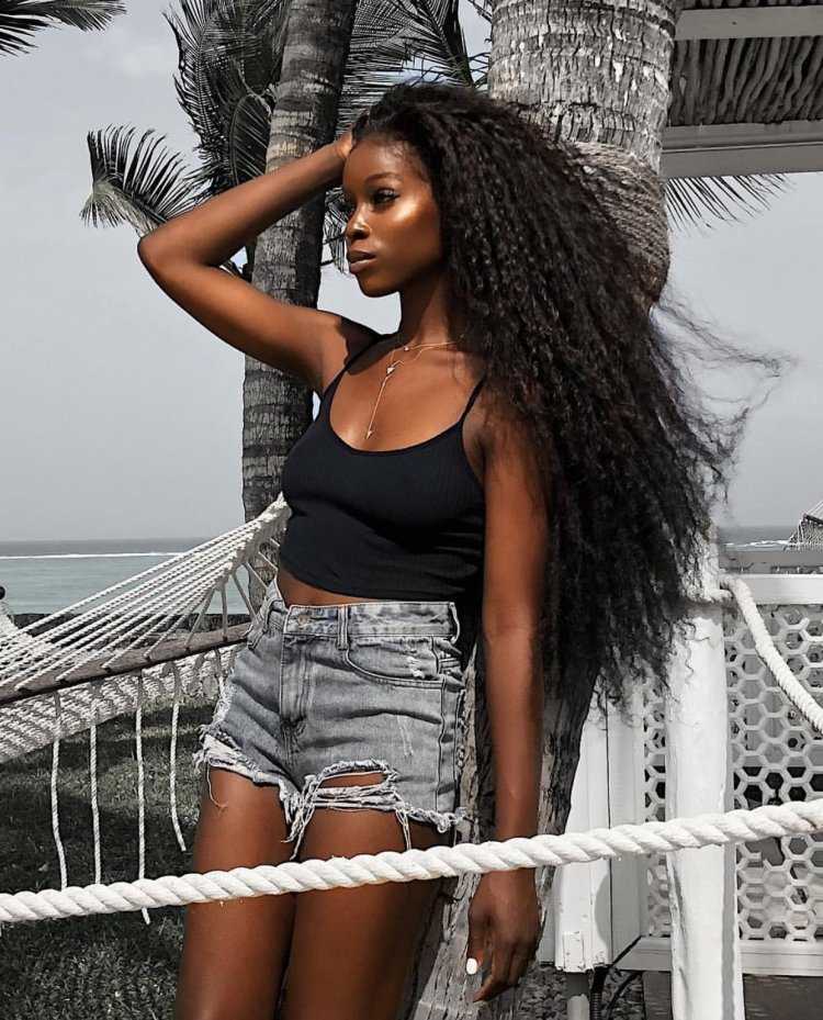 Линда Браун темнокожая