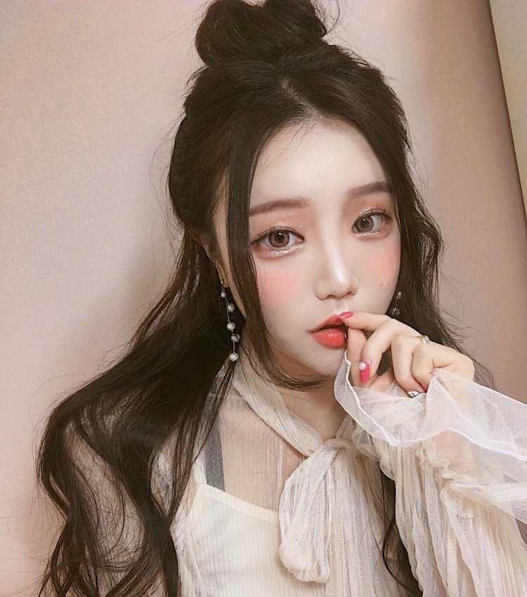 Улззанг Ольджан Эстетика