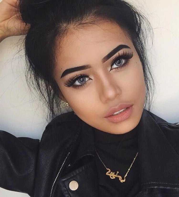 Милана Ахмедова