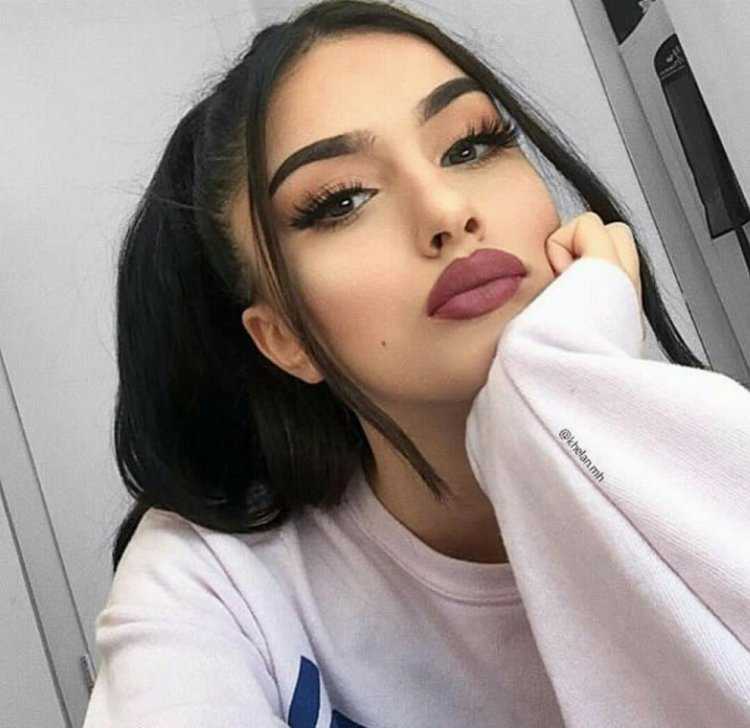 Брови азербайджанок