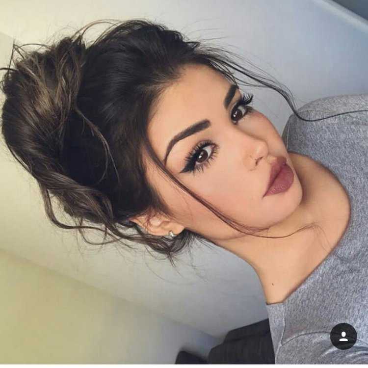 Ангелина Акопян