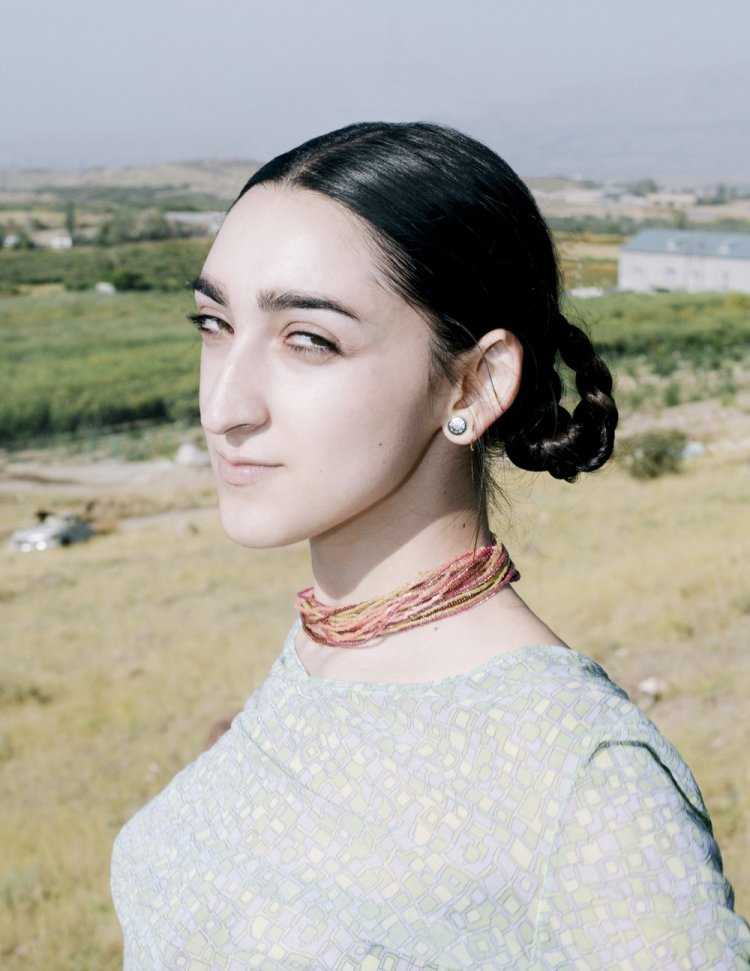 Жасмин Спейс армянка