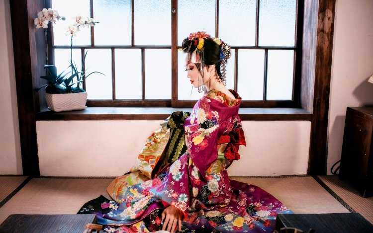Япония девушки в кимоно гейша