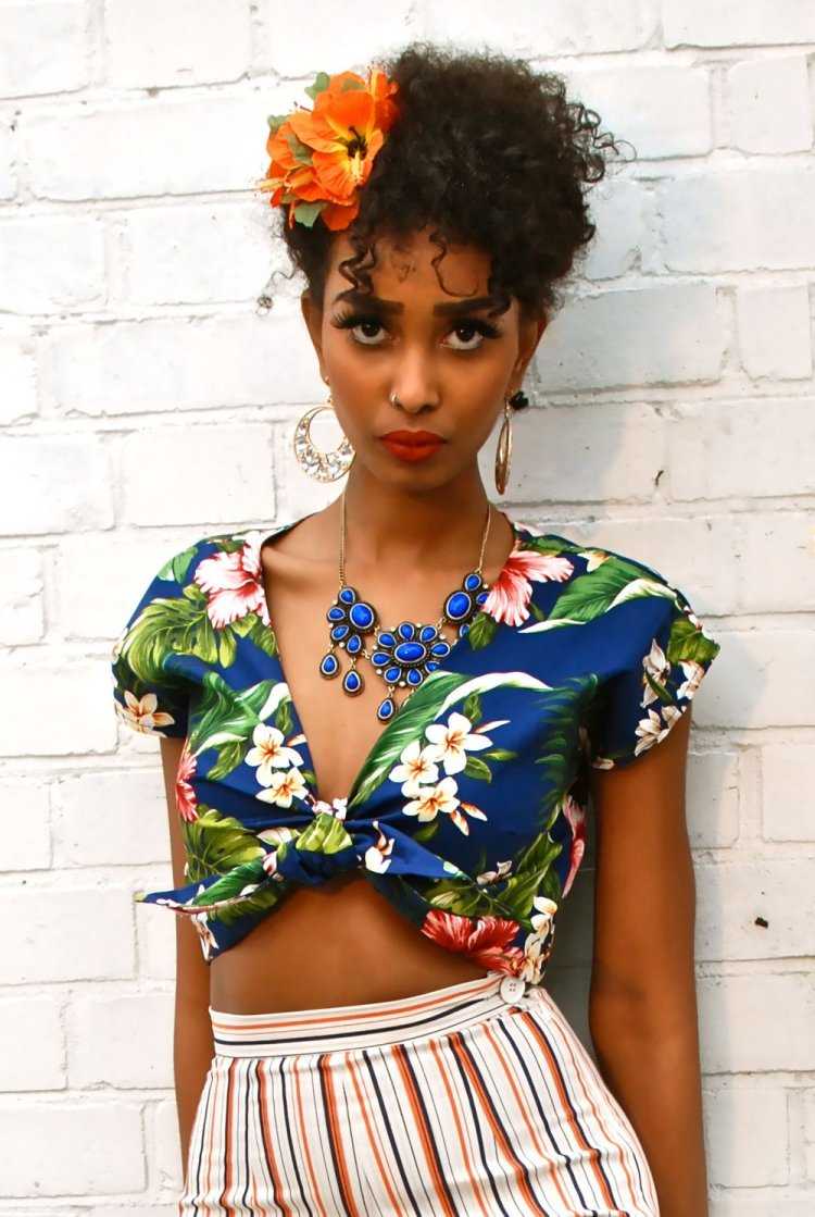 Платье в кубинском стиле