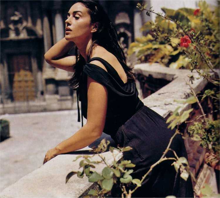 Моника Беллуччи фотосессия 1998