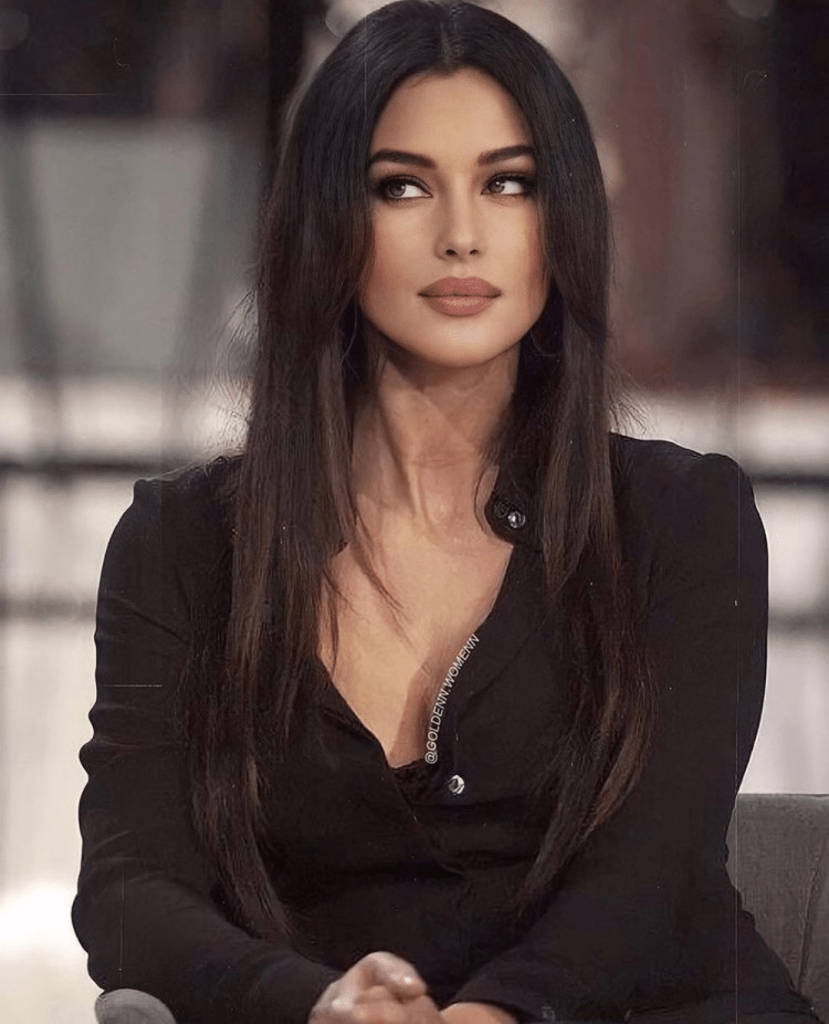 Прекрасная Монике Белуччи