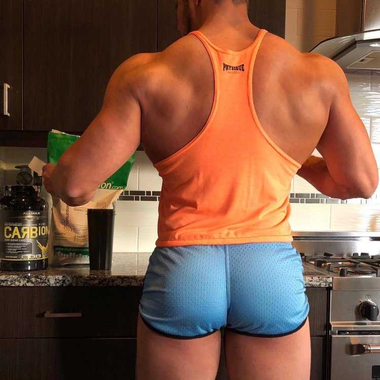 Ягодицы бодибилдеров женщин