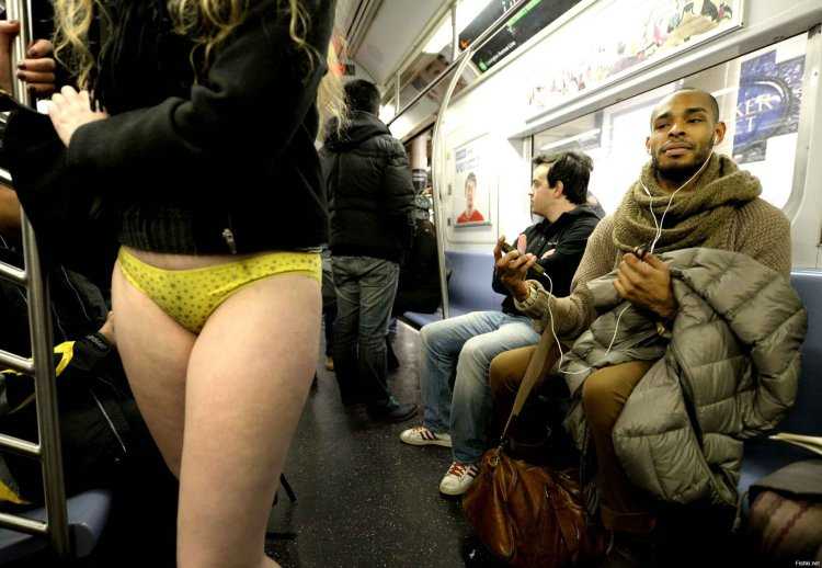 No Pants Subway Ride Москва