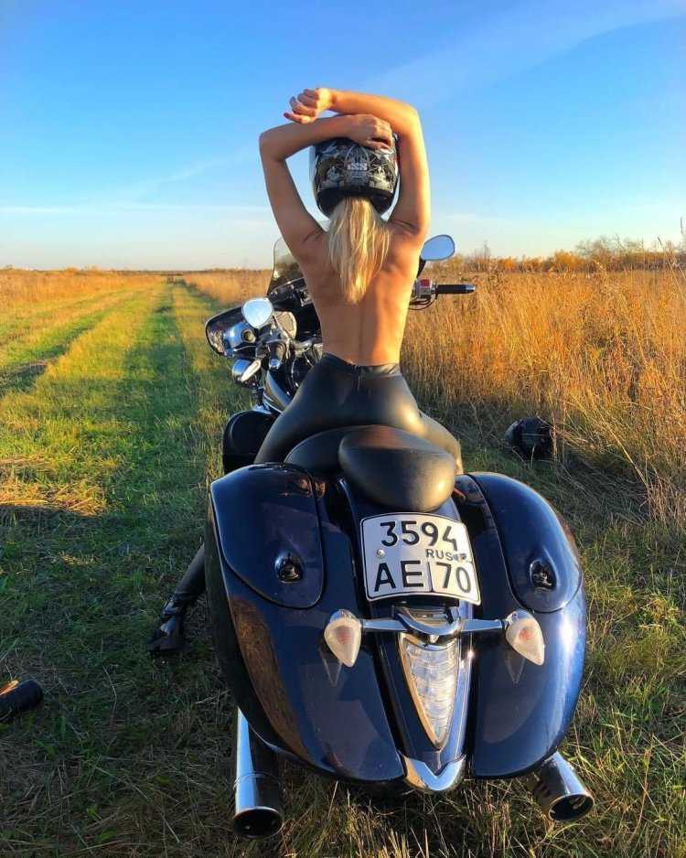 Мотоцикл в виде женщины